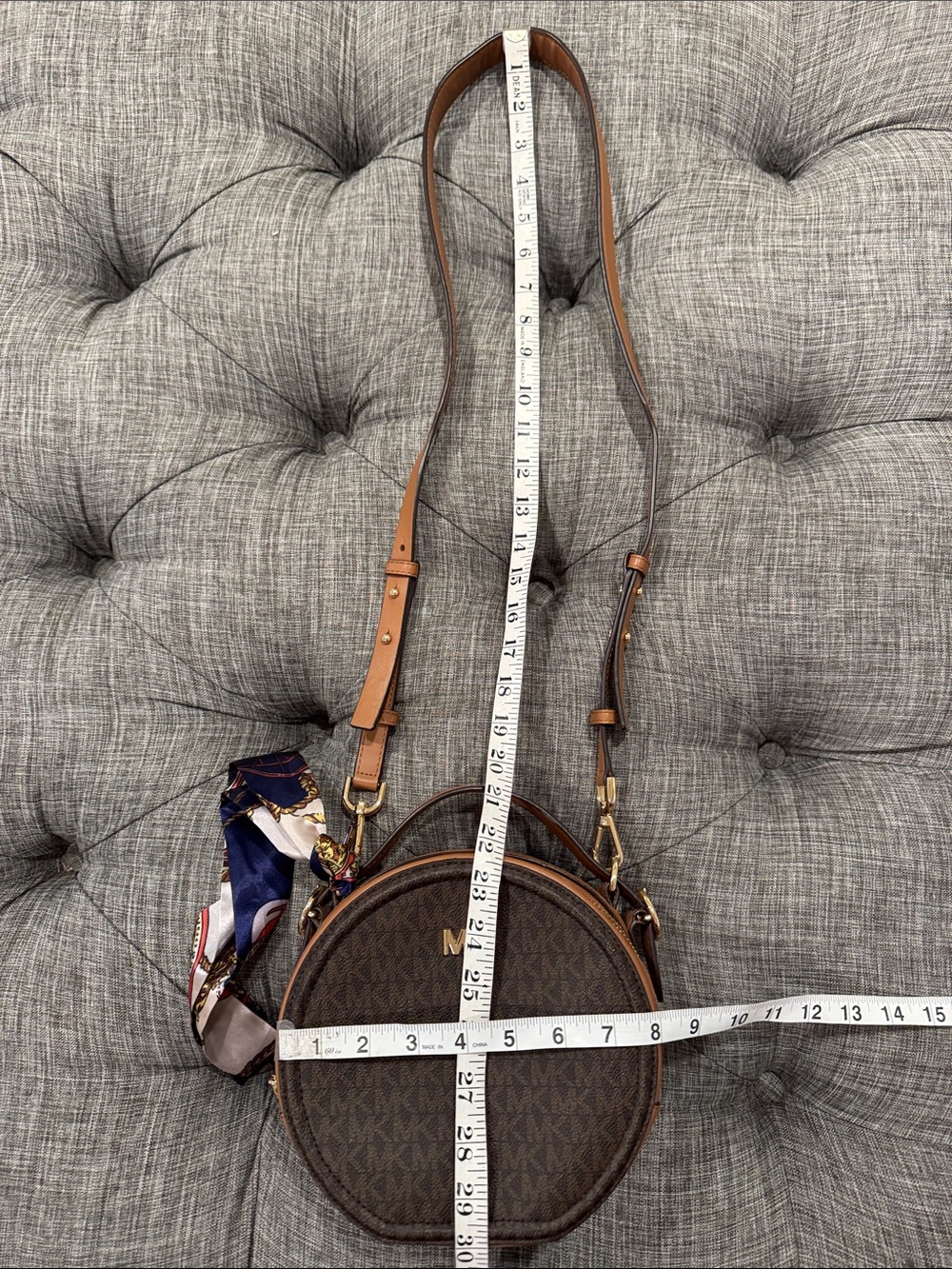Michael Kors Bag Delaney Signature Logo Jet Set Canteen Crossbody EUC - Picture 17 of 17
